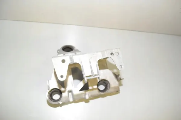 Support de compresseur climatisation Tesla Model 3 OEM 1500696 image 4