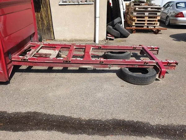 CADRE MERCEDES SPRINTER W906 image 1