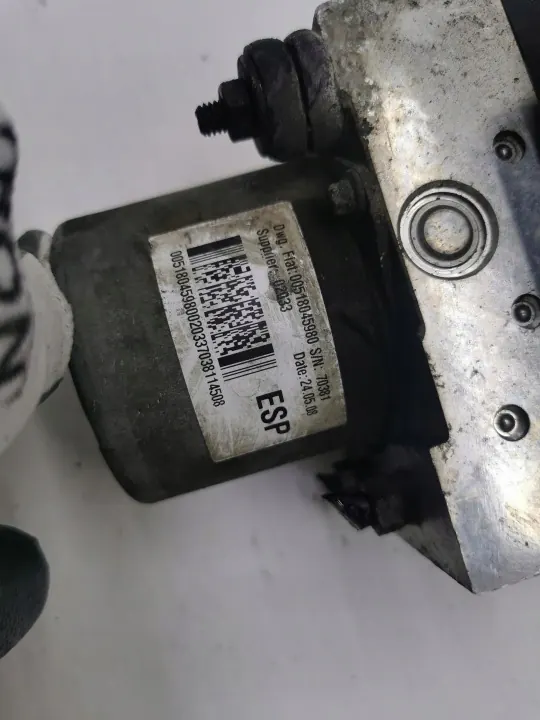 Bomba ABS OEM 518045980 para Citroen Jumper III 3.0 HDI image 8