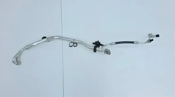 Ilmastointiputki BMW 2.0D G26 G20 G21 G42 9395472 image 2