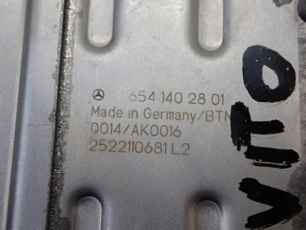 Soupape EGR Refroidisseur OEM A6541402305 Mercedes Vito image 5