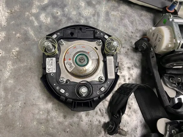 Kia Picanto III instrumentpanel airbag-konsoll OEM 84710G6201BILI image 8