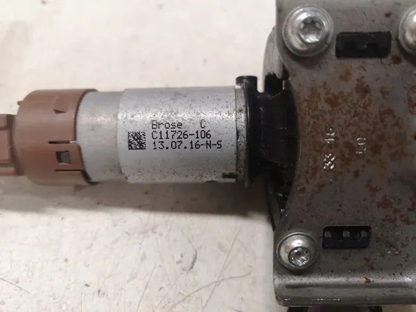 Zetelverstelmotor BMW 5 G30 G31 2017 C11726106 image 3
