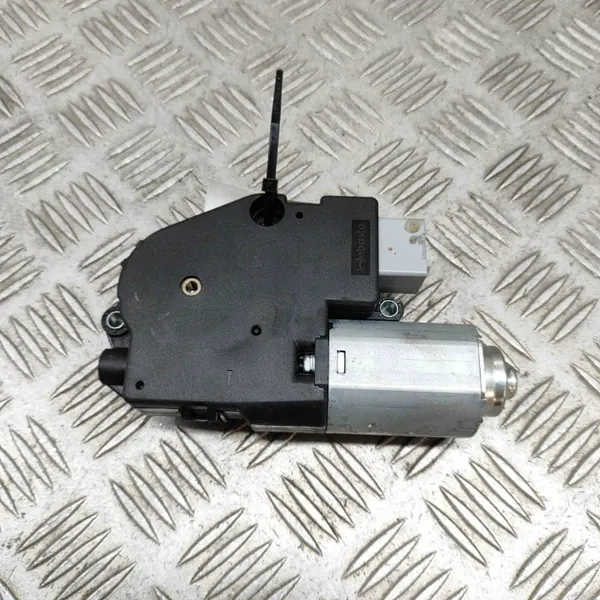Motor de teto solar OEM JPLA53508AA para Land Rover image 2