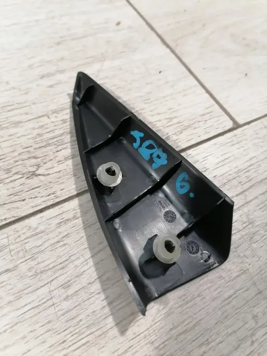 Volvo V40 Türschild rechts hinten OEM 9123881 image 3