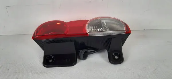 NISSAN NV200 Luz Trasera Izquierda 26550BJ00A image 4
