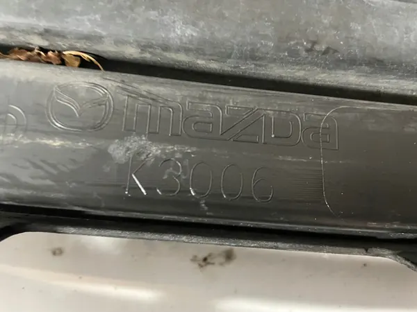 Grill för MAZDA 3 III B45F-50712 image 10