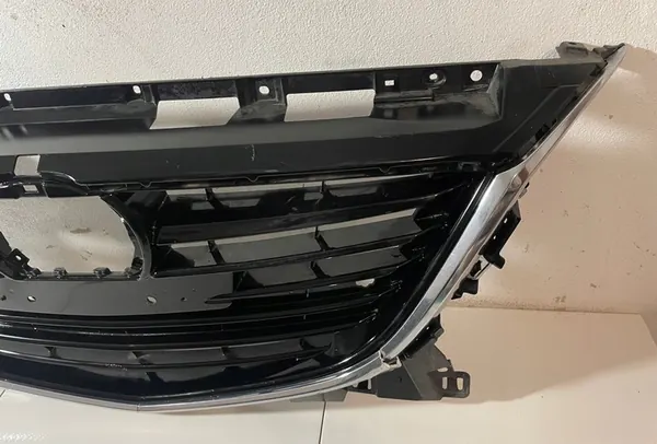 Grill för MAZDA 3 III B45F-50712 image 2