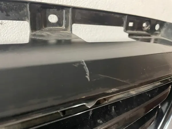 Grill för MAZDA 3 III B45F-50712 image 3