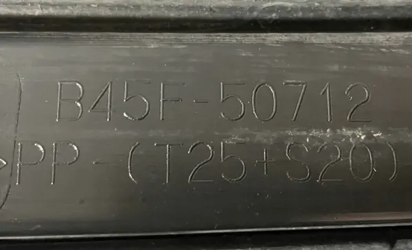 Grill för MAZDA 3 III B45F-50712 image 9