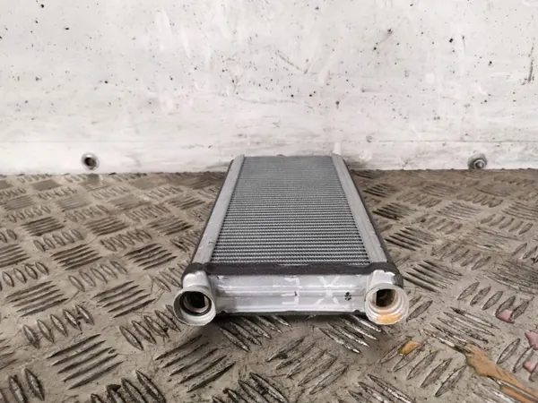 Calefactor Jaguar XE OEM FBZ9317 - Estado usado image 3