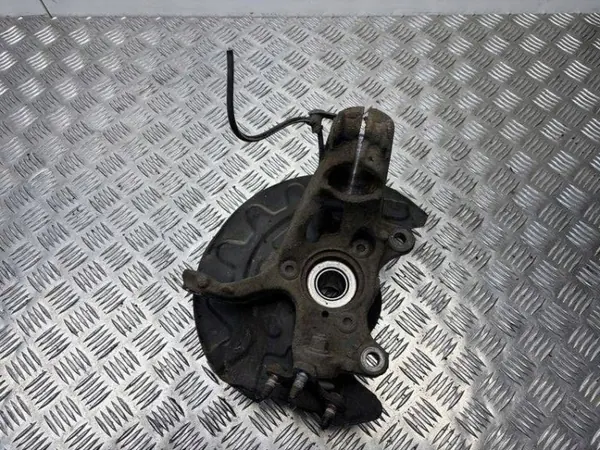 OEM 5Q0407255Q Vänster framstyrknut - Begagnad image 3