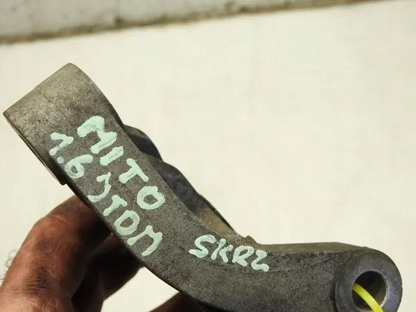 Vaihteiston kiinnike Alfa Romeo Mito 1.6 JTDM 55700657 image 2