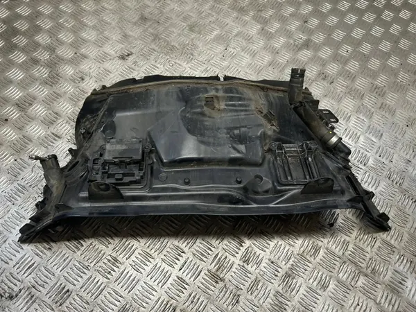 Käytetty väliseinäpeite OEM A2536209000 Mercedes image 2
