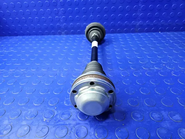 AUDI A3 8Y GOLF 8 Främre Höger Drivaxel OEM 5Q0407272FN image 6