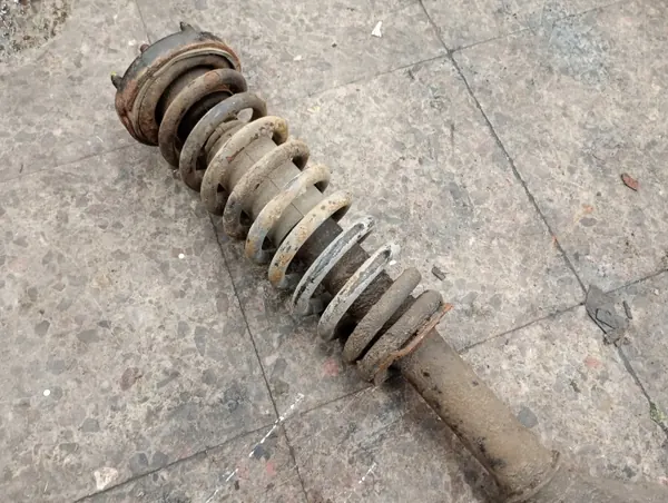 Amortiguador delantero derecho OEM 51601-S1A-E000-M1 Honda Accord VI image 5