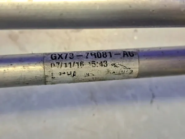 Jaguar XE 2017 Tampa de enchimento de óleo image 5