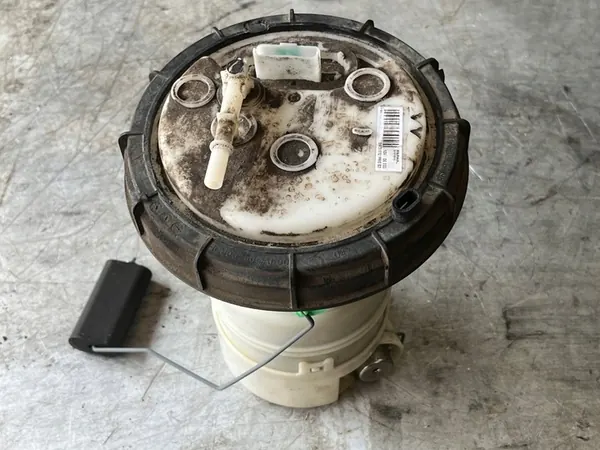 Brandstofpomp drijver Citroen C3 I 1.4 B 9659874980 image 2