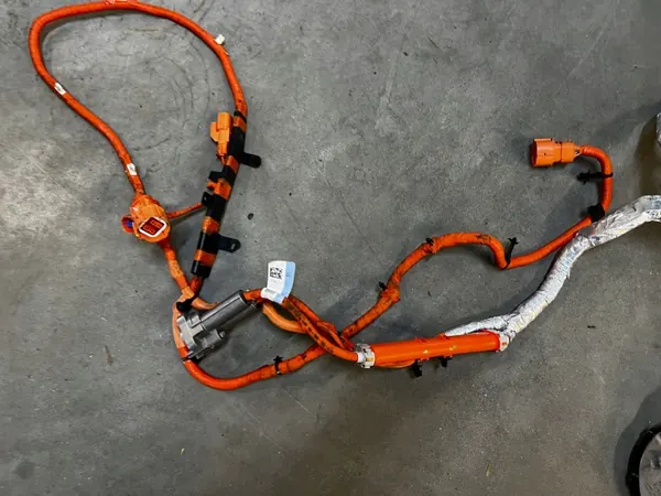 Jeu de Câbles Batterie OEM L1M8-14B322-BG Ford Explorer image 3