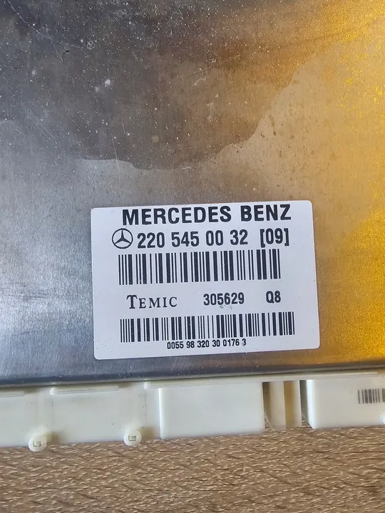 MERCEDES W220 4.3 AIR MATIC CONTROL UNIT [09] image 2