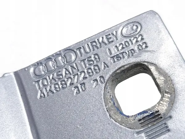 Charnière de coffre gauche OEM 4K9827299A Audi A6 C8 image 7