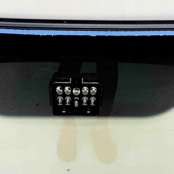 Pare-brise avant Mercedes-Benz Classe S W221 OEM E000247 image 3