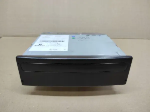 Renault OE Radion Viritin OEM 8200735413 - Käytetty image 2