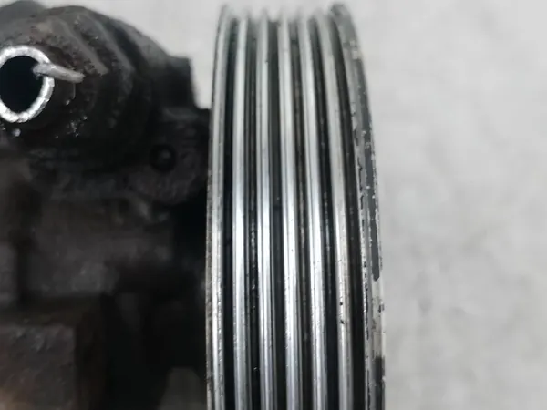 Bomba de direção assistida Renault Kangoo I image 3