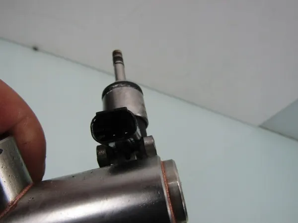 OEM 35310-07100 Rail de Inyectores para Hyundai Bayon image 5