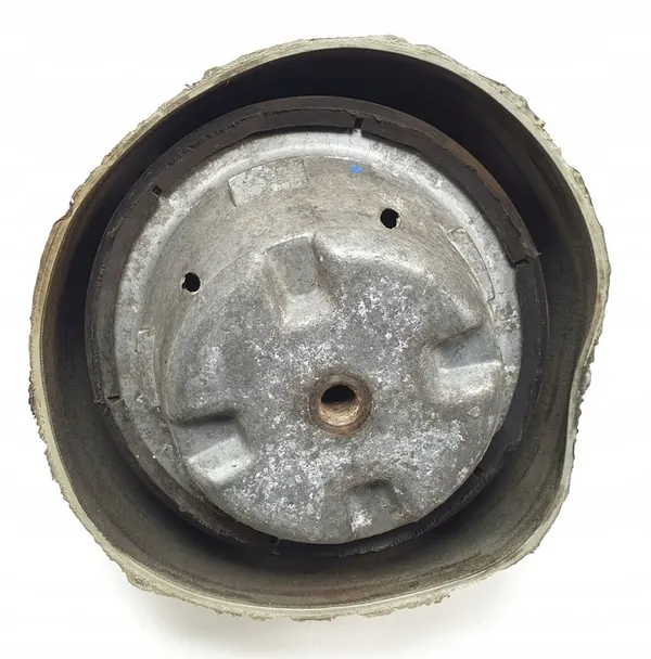 Moottorin tuki Mercedes W209 2.6 V6 A2032411113 image 2