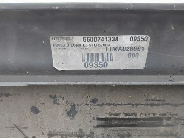 Spoiler Interessieu OEM 82517819 pour Renault T Range image 3