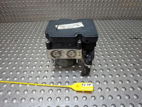 Pompe ABS OEM S25154839 pour Subaru - Contrôleur image 3