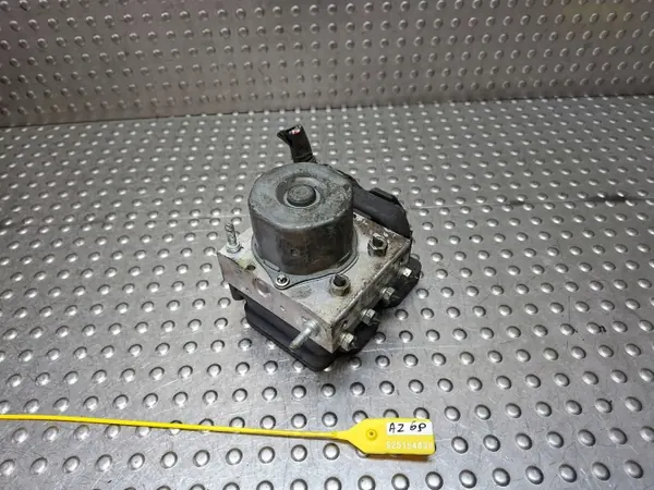 Pompe ABS OEM S25154839 pour Subaru - Contrôleur image 4