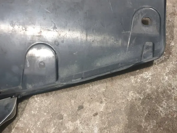 Nissan Juke F15 Front Grill OEM 62072-BV80A image 5