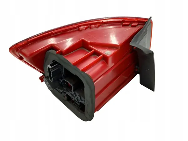 Luz trasera derecha Depo VW Jetta 10-14 image 2