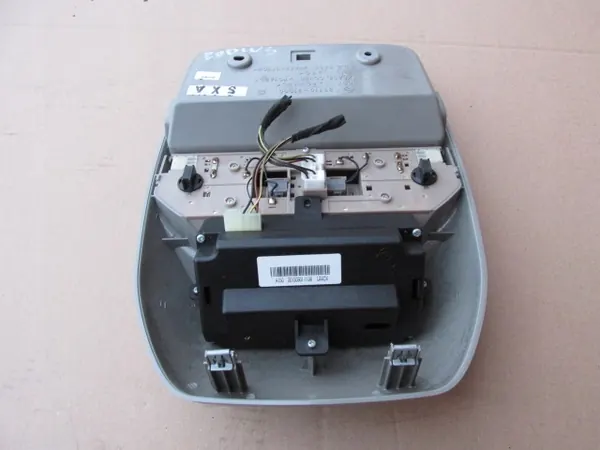 SsangYong OE 8371021000 Dachleuchte - Gebraucht image 4