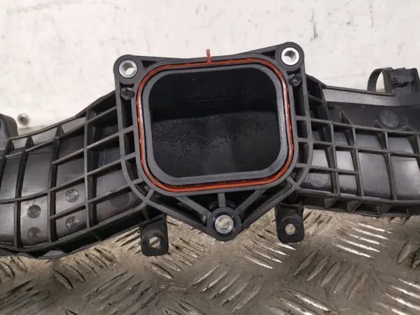 Colector de admisión Subaru OE OEM FBZ16081 - Usado image 7