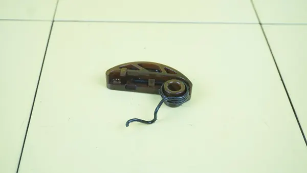 Volvo D5204T7 Ölpumpenspanner OEM 31272500 image 2