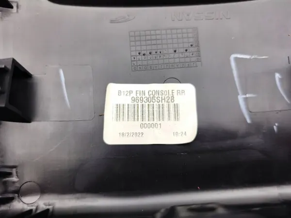 Enchufe USB Nissan Leaf II OEM 969305SH2B image 8
