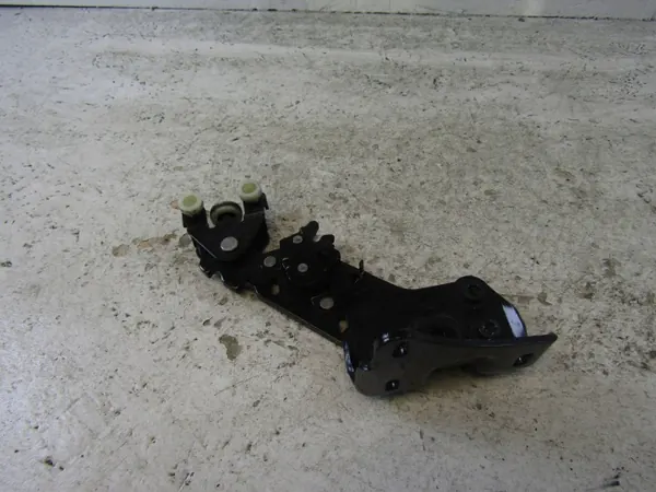Rodillo puerta corredera VW T7 OEM 7T0843397P image 5