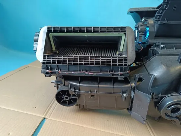 OEM 5WB816001B Verwarming voor VW Tiguan II 2 Lift 1.5 TSI image 6