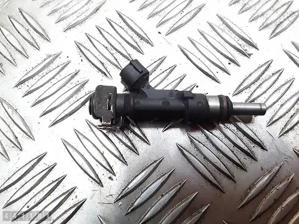 Iniettore Audi A6 2006 2400 Benzina 06e133551 image 2