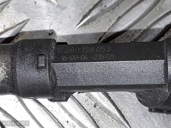 Iniettore Audi A6 2006 2400 Benzina 06e133551 image 4