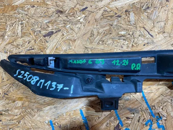 Mazda 6 GJ III 3 12-24 Soporte Parachoques Derecho Frontal OEM image 10