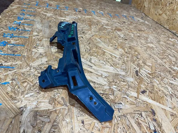 Mazda 6 GJ III 3 12-24 Soporte Parachoques Derecho Frontal OEM image 3