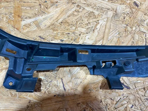 Mazda 6 GJ III 3 12-24 Soporte Parachoques Derecho Frontal OEM image 7