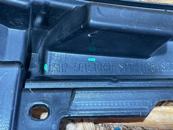 Mazda 6 GJ III 3 12-24 Soporte Parachoques Derecho Frontal OEM image 9