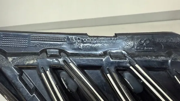 Griglia paraurti anteriore Volkswagen OE 7P6853665G image 6