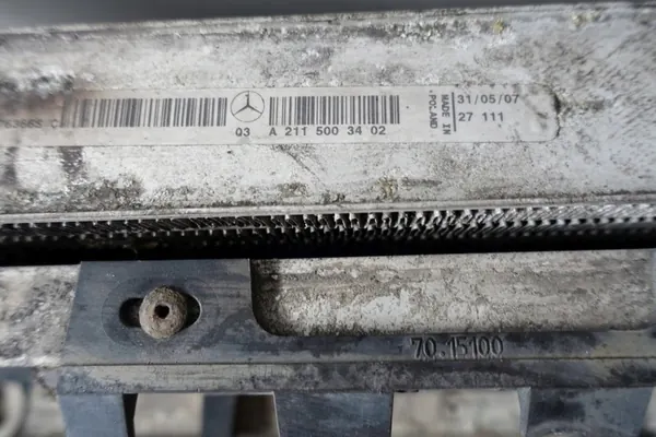 Conjunto de enfriador de agua Mercedes W211 3.2 CDI 2115003400 image 2
