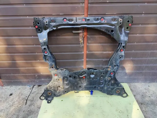 Volvo V60 Framfjädring OEM 32268633 - Begagnad image 4